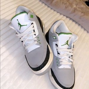 Jordan Retro 3 “chlorophyll”